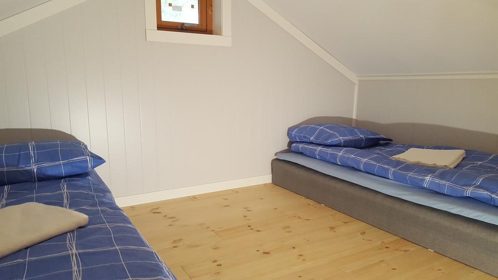 Holiday Home Kvernesfjorden Steinsgrenda Eksteriør bilde